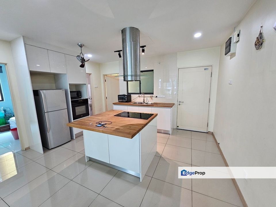 Fully Furnished Vista Alam Apartment For Rent, Beside Dwi Emas School, Selangor, Shah Alam