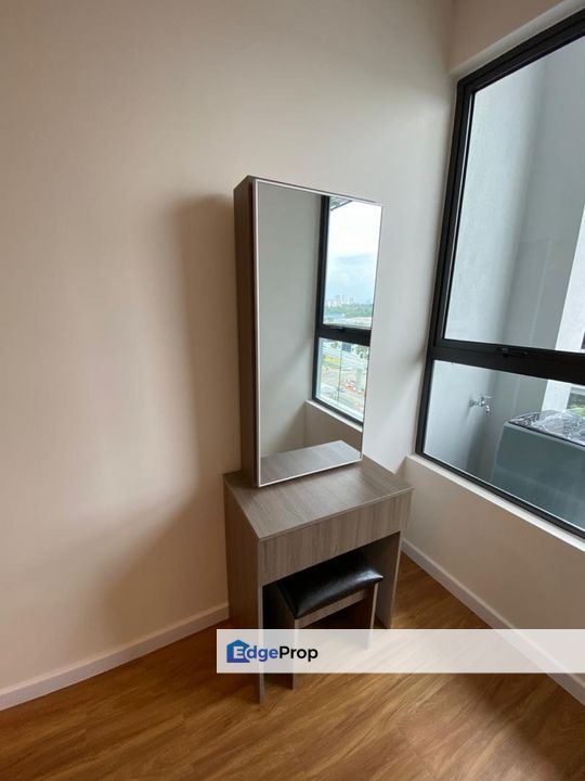 The Glenz Glenmarie Fully Furnish Id Design 3 Bedroom For Rent, Beside LRT 3 only!, Selangor, Shah Alam