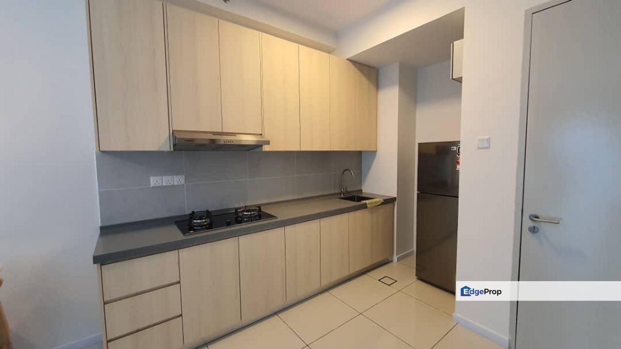 The Glenz Glenmarie Fully Furnish Id Design 3 Bedroom For Rent, Beside LRT 3 only!, Selangor, Shah Alam
