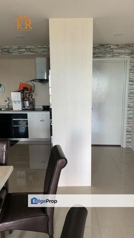 Fully Renovated Fully Furnished Arte @ Subang West Shah Alam Selangor Best Location Best Investment, Selangor, Shah Alam