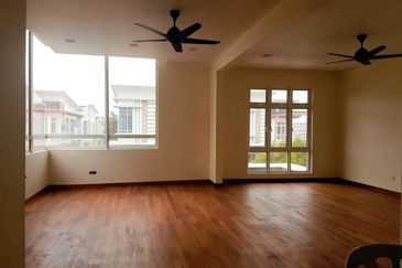 Casa Idaman, Setia Alam