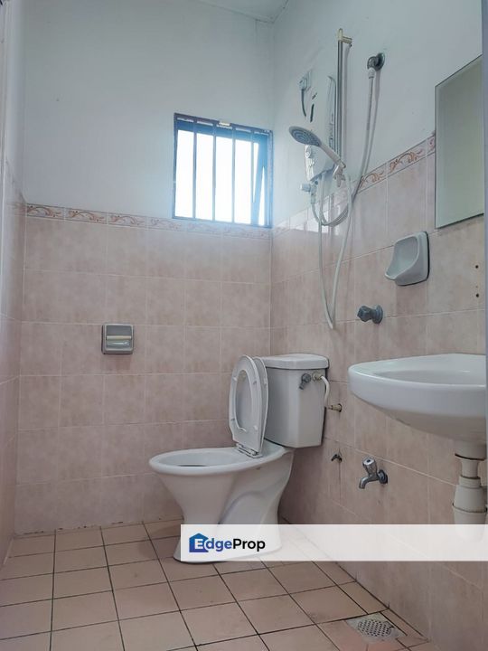 Below Market Value Kerongsang Bandar Puteri Renovated House For Rent, Klang, Selangor, Klang