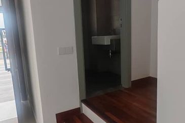 Casablanca 2 Alam Impian Endlot Unit For Sale, Peace Environment