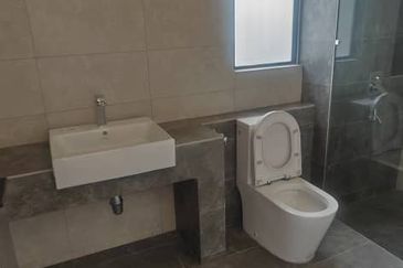 Casablanca 2 Alam Impian Endlot Unit For Sale, Peace Environment