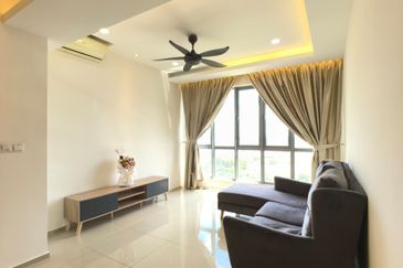 Gravit8 @ Klang South