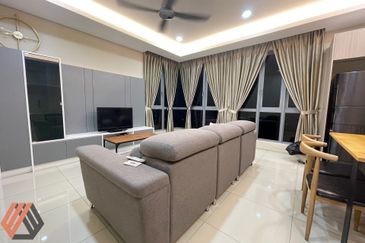 Gravit8 @ Klang South