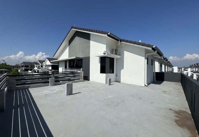 Lumira 2 by Sime Darby