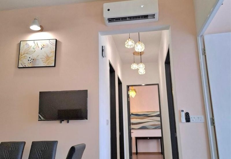 Zentro Residences @ 16 Sierra