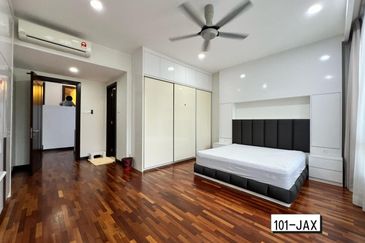 Duta Villa, Setia Alam