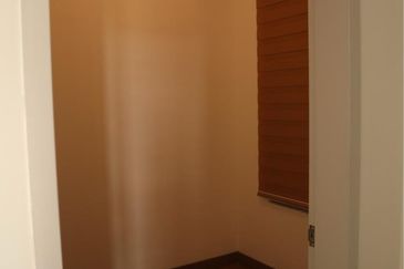 Amber Residence @ twentyfive.7