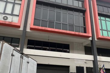 Kesas 32 Industrial Park