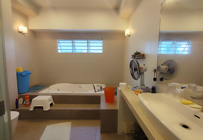 USJ Avenue @ USJ Heights