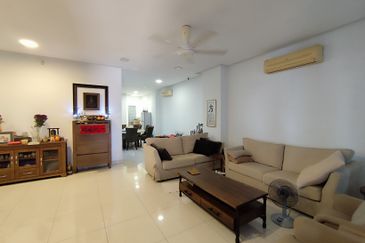 USJ Avenue @ USJ Heights