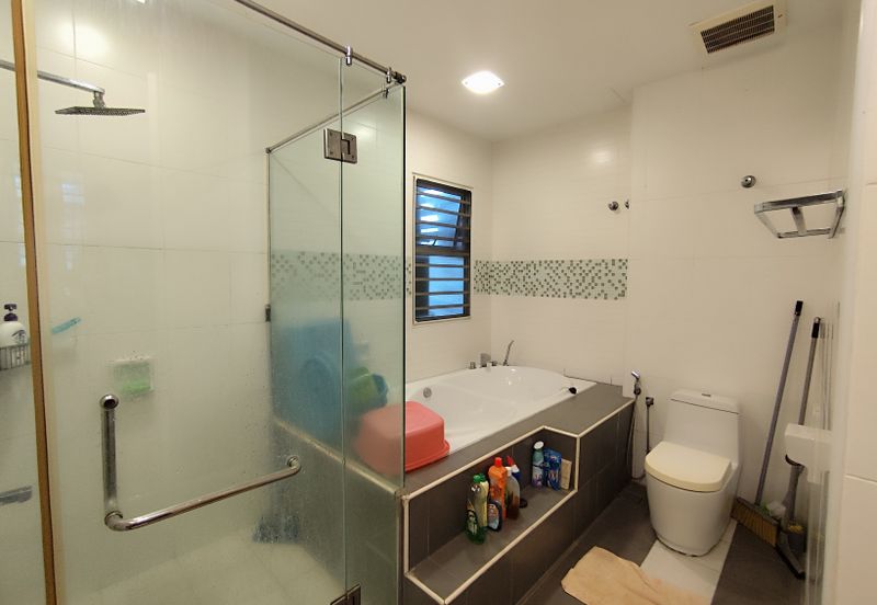 USJ Avenue @ USJ Heights