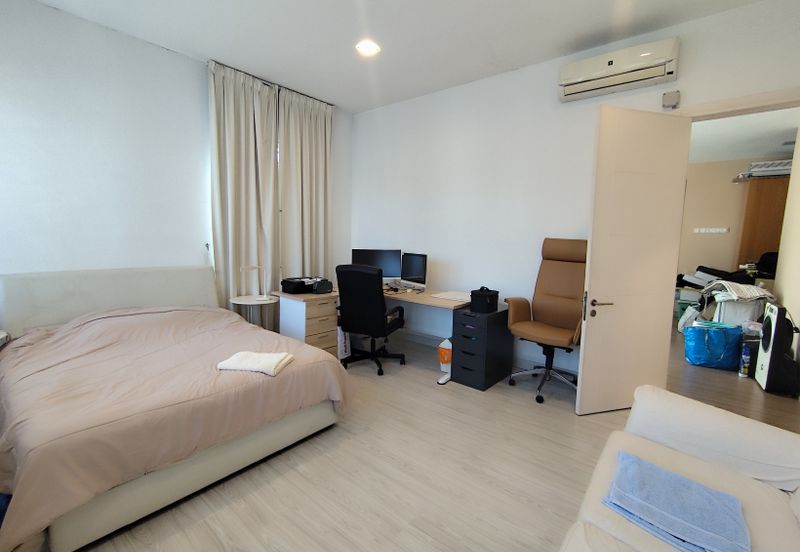 USJ Avenue @ USJ Heights