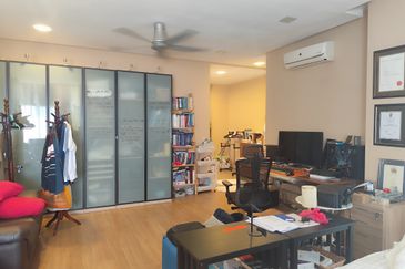 USJ Avenue @ USJ Heights