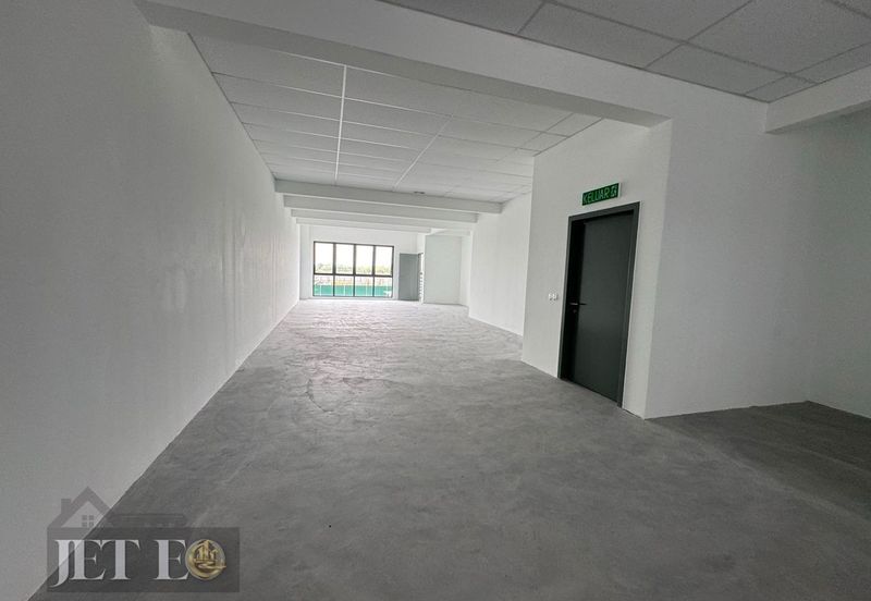 Bandar Rimbayu U2 Uptown Square Brand New 2 Storey Shop Lot For Rent (FACING MAIN ROAD)