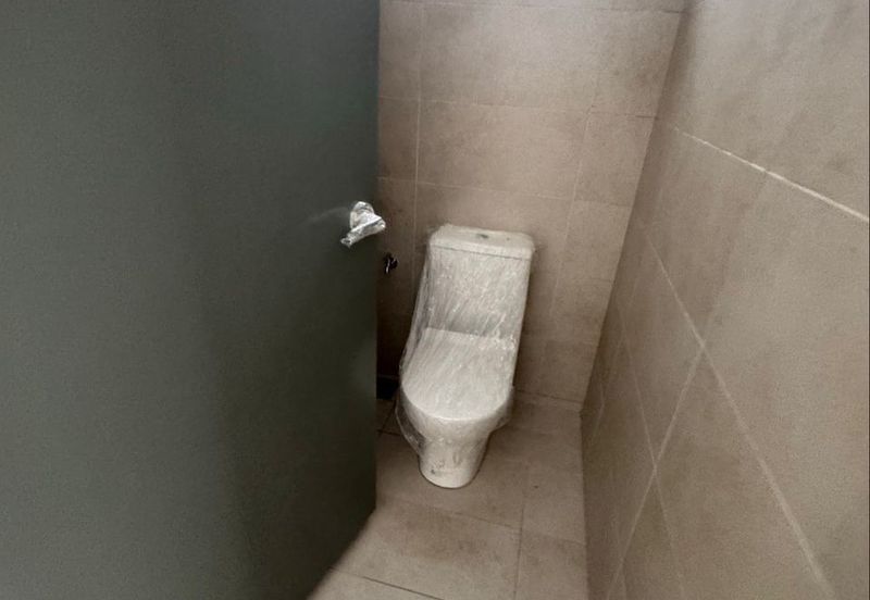 Bandar Rimbayu U2 Uptown Square Brand New 2 Storey Shop Lot For Rent (FACING MAIN ROAD)