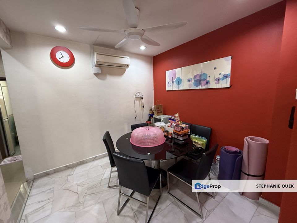 Taman Saga Klang 2 Storey Fully Furnished & Extended 4B3B Terrance House For Sale, Selangor, Klang