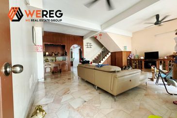 Taman Tepi Sungai ( Taman Teluk Pulai Indah )