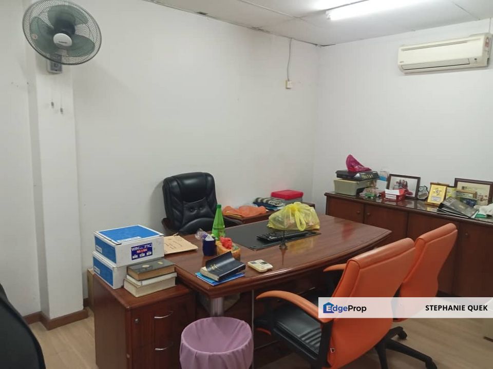 Pandamaran Klang 1st Floor 3200sqft Partial Furnished Big Office For Rent, Selangor, Klang