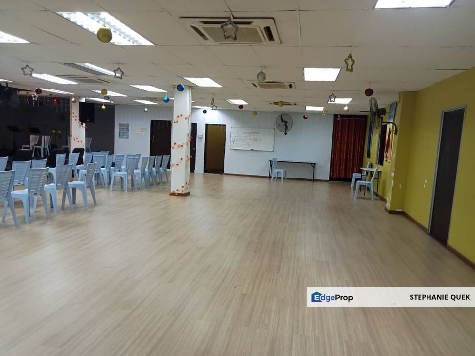 Pandamaran Klang 1st Floor 3200sqft Partial Furnished Big Office For Rent, Selangor, Klang