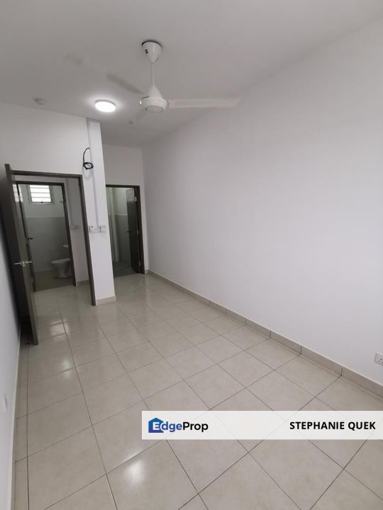 Aronia Parkland Klang Basic Unit Apartment For Rent, Selangor, Klang