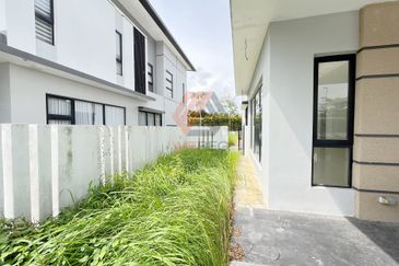 Cheria Residences, Tropicana Aman