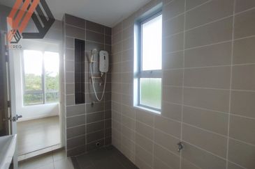 Arahsia Residences, Tropicana Aman