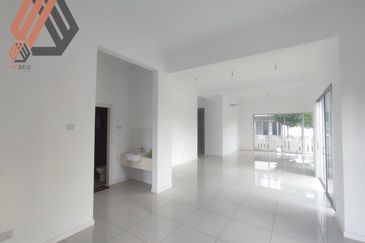 Arahsia Residences, Tropicana Aman