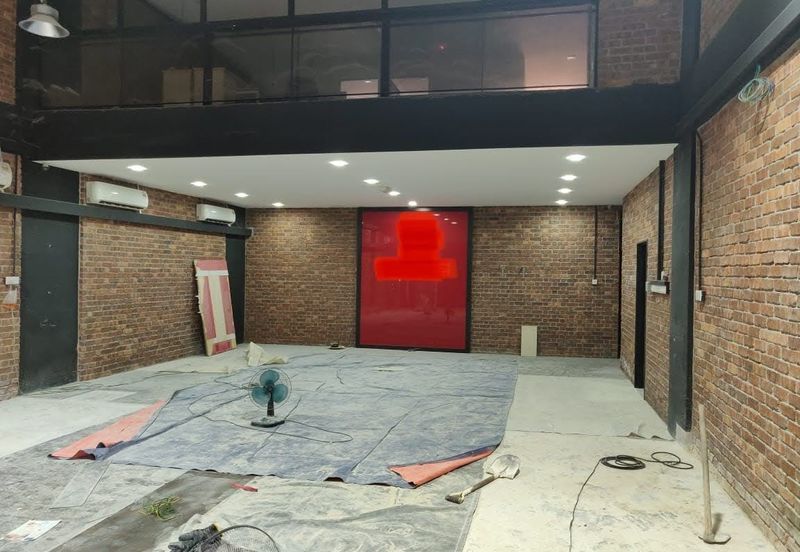 FACING MAIN ROAD !! Rawspace Business Park klang Commercial Building For Sale