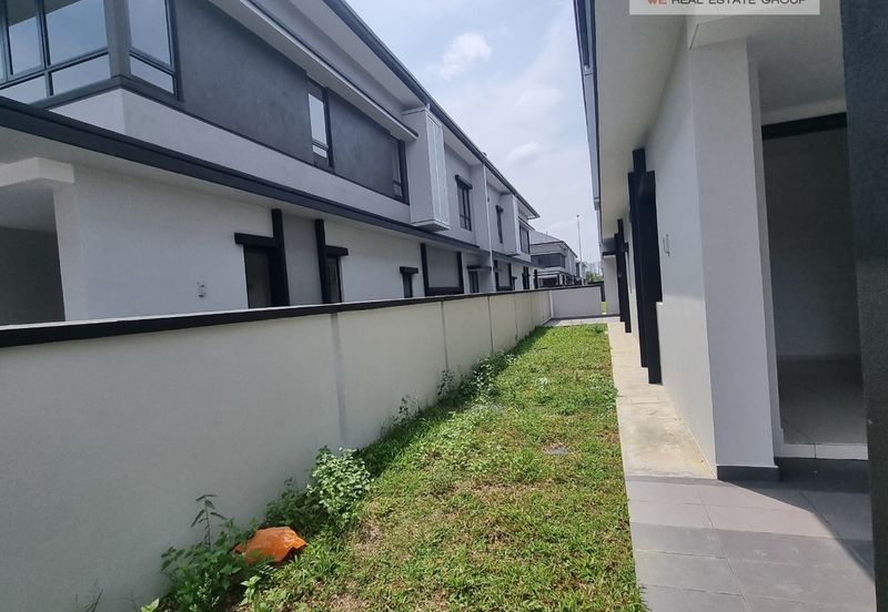 Freesia Residences @ Tropicana Aman