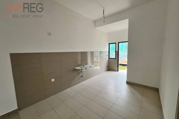 Casira 3 @ Bandar Bukit Raja