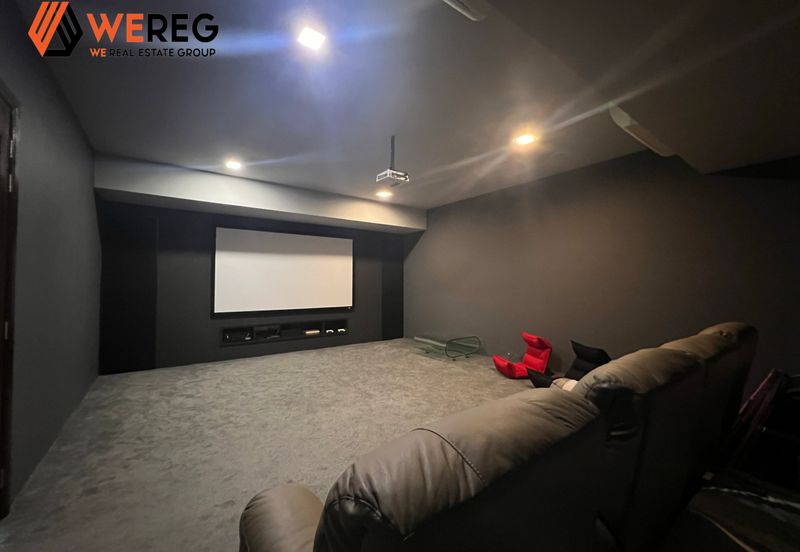 Nice Unit At Subang Heights 4 Storey Bungalow House for Sale