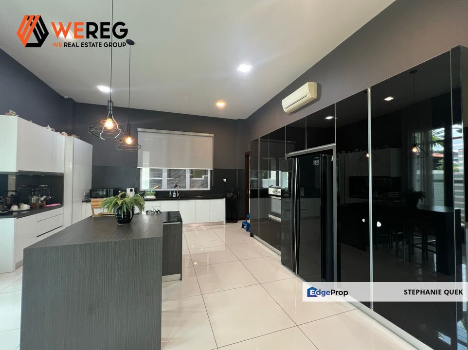 Nice Unit At Subang Heights 4 Storey Bungalow House for Sale, Selangor, Subang Heights