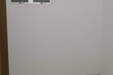 Azaria Apartment @ Bandar Paklands