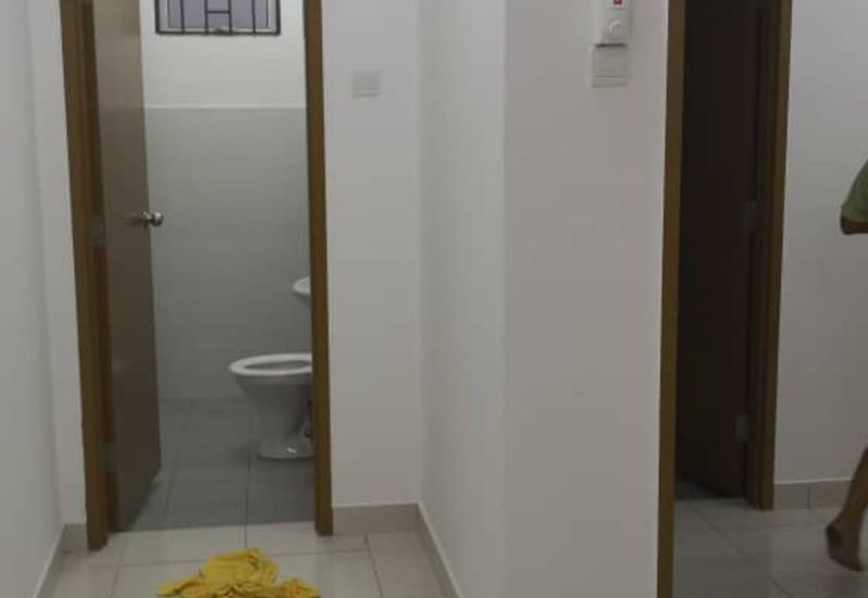 Azaria Apartment @ Bandar Paklands