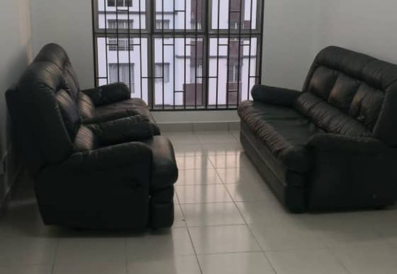 Azaria Apartment @ Bandar Paklands