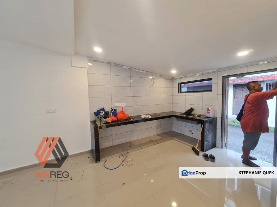 Renovated & Refurbished Single Storey @ Tepi Sungai Klang House For Sale, Selangor, Klang