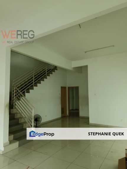 2.5 Storey Semi D Taman Sentosa Klang Basic Unit House For Rent, Selangor, Klang