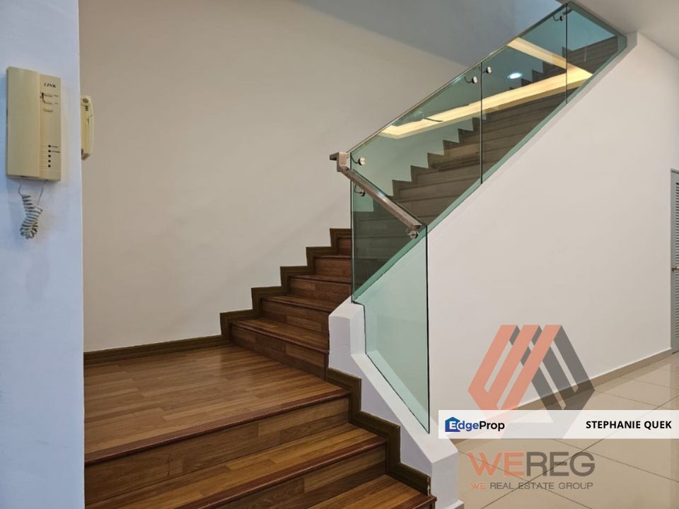 Fully Renovated Cluster Semi D 2 Storey Canary Garden Bestari Klang House For Sale, Selangor, Klang