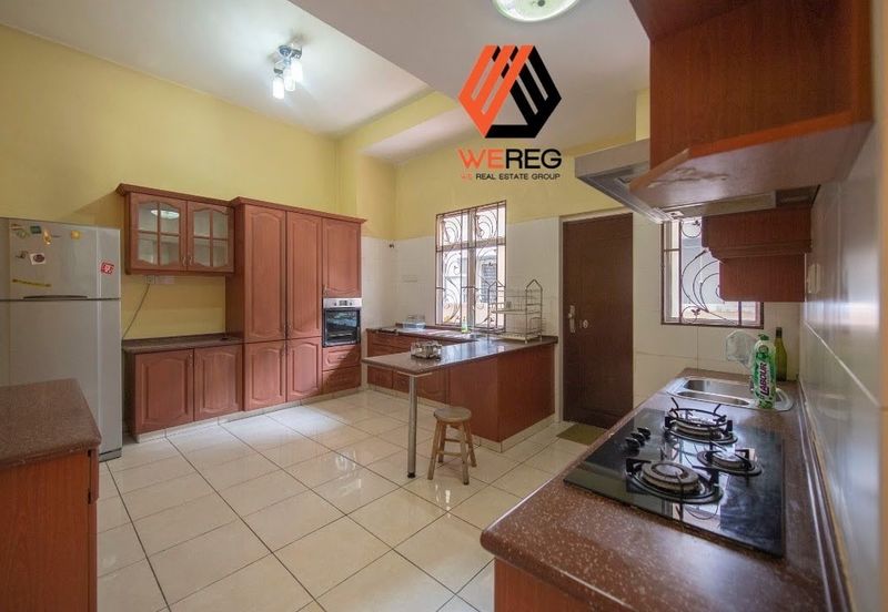 Partial Furnished 2 Storey Semi D @ Kemuning Palma Shah Alam House For Rent Or Sale