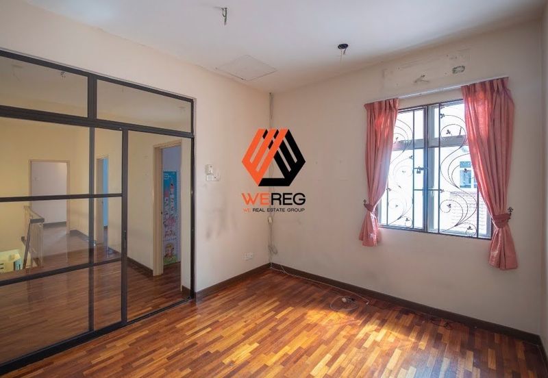 Partial Furnished 2 Storey Semi D @ Kemuning Palma Shah Alam House For Rent Or Sale