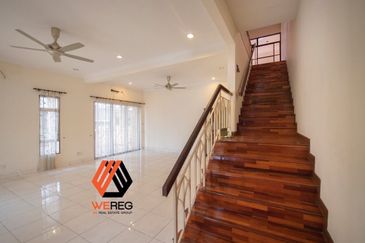 Partial Furnished 2 Storey Semi D @ Kemuning Palma Shah Alam House For Rent Or Sale