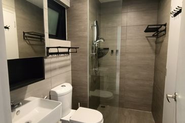 Amber Residence @ twentyfive.7