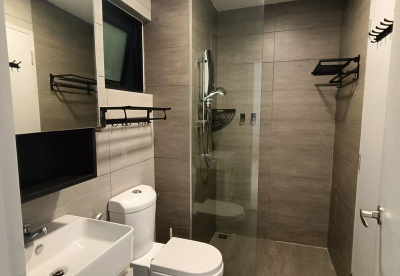 Amber Residence @ twentyfive.7