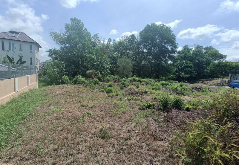 Putra Hill Residency