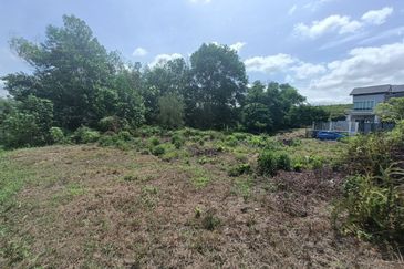 Putra Hill Residency