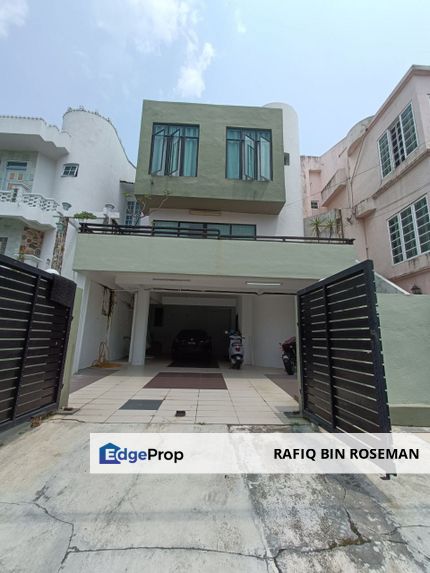 Triple Storey Villa Taman Wangsa Ukay Murah Besar Cantik, Selangor, Ampang