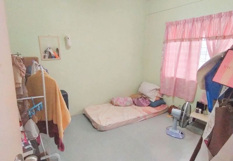 Pangsapuri Kenanga Sari